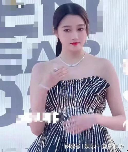 吃瓜爆料每日大赛最新动态 瓜瓜吃瓜ppt